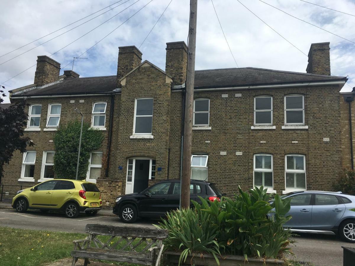 فندق لندنفي  Heathfield Sq المظهر الخارجي الصورة
